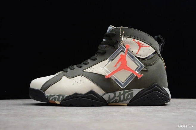 Chep Onekick Air AT3375-100 Icicle Jordan Patta x 7 0811